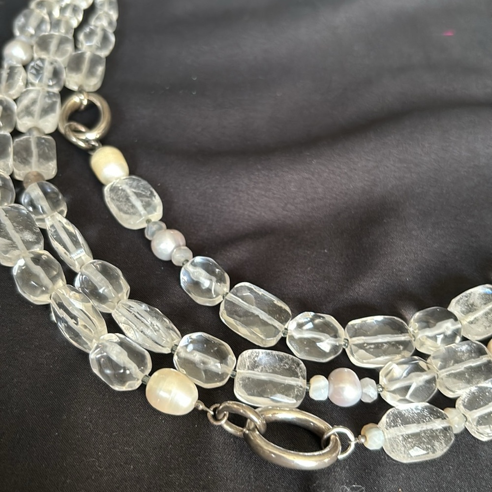 Silpada Clear and Pearl Necklace - Picture 4 of 5